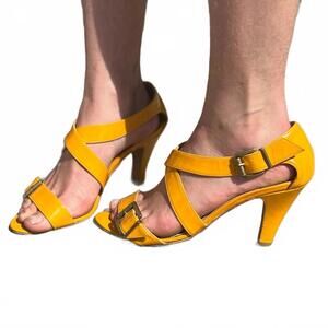 Te Casan Faye Yellow Patent Leather Strappy Heels Women’s 9.5